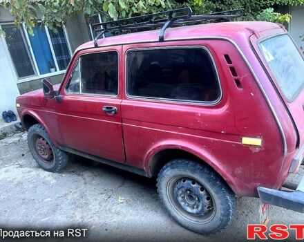 Червоний ВАЗ Нива, об'ємом двигуна 1.7 л та пробігом 0 тис. км за 1200 $, фото 2 на Automoto.ua
