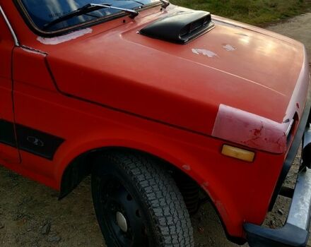 Красный ВАЗ Нива, объемом двигателя 1.6 л и пробегом 135 тыс. км за 1900 $, фото 4 на Automoto.ua