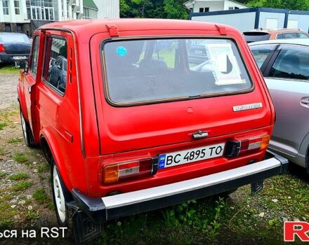 Красный ВАЗ Нива, объемом двигателя 1.6 л и пробегом 160 тыс. км за 3000 $, фото 2 на Automoto.ua