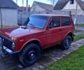 Красный ВАЗ Нива, объемом двигателя 15 л и пробегом 276 тыс. км за 2500 $, фото 1 на Automoto.ua