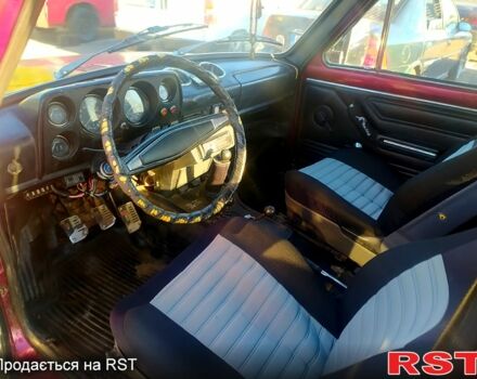 Червоний ВАЗ Нива, об'ємом двигуна 1.6 л та пробігом 215 тис. км за 1150 $, фото 2 на Automoto.ua