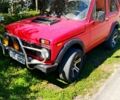 Красный ВАЗ Нива, объемом двигателя 16 л и пробегом 50 тыс. км за 2300 $, фото 1 на Automoto.ua