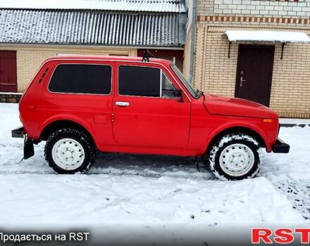 Красный ВАЗ Нива, объемом двигателя 1.6 л и пробегом 0 тыс. км за 2900 $, фото 3 на Automoto.ua