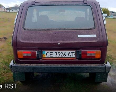 Красный ВАЗ Нива, объемом двигателя 1.6 л и пробегом 0 тыс. км за 1700 $, фото 2 на Automoto.ua