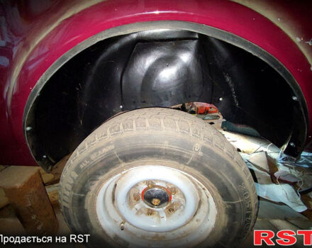 Красный ВАЗ Нива, объемом двигателя 1.7 л и пробегом 62 тыс. км за 1600 $, фото 13 на Automoto.ua