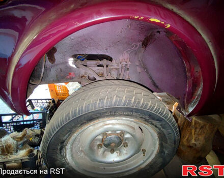 Красный ВАЗ Нива, объемом двигателя 1.7 л и пробегом 62 тыс. км за 1600 $, фото 12 на Automoto.ua