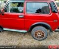 Красный ВАЗ Нива, объемом двигателя 1.7 л и пробегом 221 тыс. км за 2500 $, фото 2 на Automoto.ua