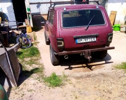 Красный ВАЗ Нива, объемом двигателя 1.7 л и пробегом 0 тыс. км за 2200 $, фото 7 на Automoto.ua
