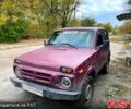 Красный ВАЗ Нива, объемом двигателя 1.7 л и пробегом 126 тыс. км за 1350 $, фото 4 на Automoto.ua