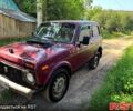 Красный ВАЗ Нива, объемом двигателя 1.7 л и пробегом 250 тыс. км за 1550 $, фото 1 на Automoto.ua