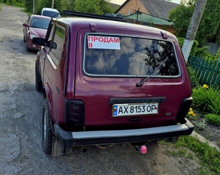 Красный ВАЗ Нива, объемом двигателя 1.7 л и пробегом 0 тыс. км за 2800 $, фото 4 на Automoto.ua