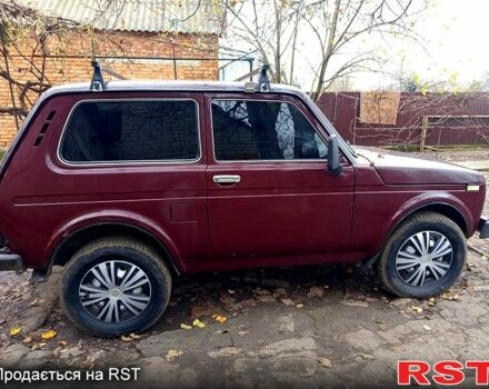 Красный ВАЗ Нива, объемом двигателя 1.7 л и пробегом 0 тыс. км за 4000 $, фото 1 на Automoto.ua