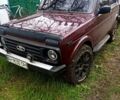 Красный ВАЗ Нива, объемом двигателя 1.7 л и пробегом 110 тыс. км за 3800 $, фото 1 на Automoto.ua