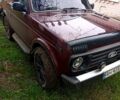 Красный ВАЗ Нива, объемом двигателя 1.7 л и пробегом 110 тыс. км за 3800 $, фото 2 на Automoto.ua