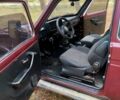 Красный ВАЗ Нива, объемом двигателя 1.7 л и пробегом 134 тыс. км за 3500 $, фото 11 на Automoto.ua