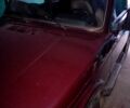 Красный ВАЗ Нива, объемом двигателя 1.7 л и пробегом 165 тыс. км за 3000 $, фото 2 на Automoto.ua