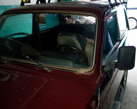 Красный ВАЗ Нива, объемом двигателя 1.7 л и пробегом 165 тыс. км за 3000 $, фото 1 на Automoto.ua