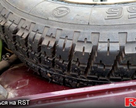 Красный ВАЗ Нива, объемом двигателя 1.7 л и пробегом 145 тыс. км за 2600 $, фото 3 на Automoto.ua