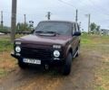 Красный ВАЗ Нива, объемом двигателя 1.7 л и пробегом 180 тыс. км за 4600 $, фото 2 на Automoto.ua