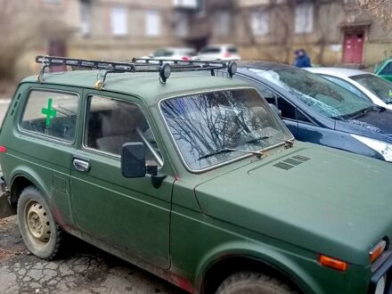 ВАЗ Нива 1990 в Дружковке на Automoto.ua Красный ВАЗ Нива, объемом двигателя 1.6 л и пробегом 0 тыс. км за 720 $, фото 1 на Automoto.ua