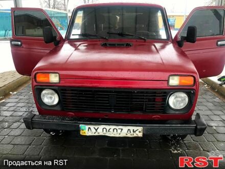 ВАЗ Нива 2000 у Полтаві на Automoto.ua Червоний ВАЗ Нива, об'ємом двигуна 1.7 л та пробігом 292 тис. км за 2800 $, фото 1 на Automoto.ua