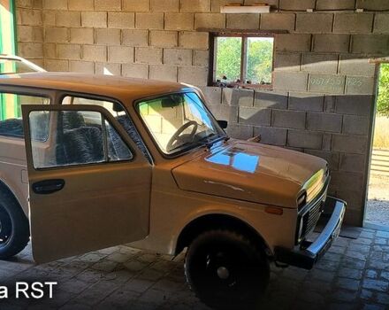 ВАЗ Нива, объемом двигателя 1.6 л и пробегом 0 тыс. км за 2500 $, фото 2 на Automoto.ua