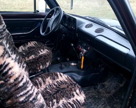ВАЗ Нива, объемом двигателя 1.7 л и пробегом 87 тыс. км за 1700 $, фото 5 на Automoto.ua