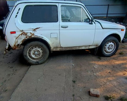 ВАЗ Нива, объемом двигателя 1.6 л и пробегом 230 тыс. км за 699 $, фото 9 на Automoto.ua