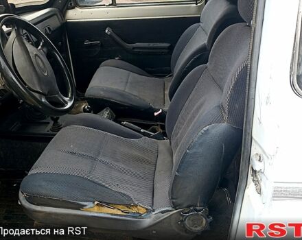 ВАЗ Нива, объемом двигателя 1.6 л и пробегом 111 тыс. км за 1250 $, фото 7 на Automoto.ua