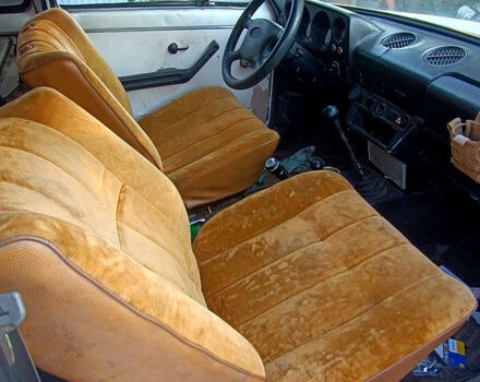 ВАЗ Нива, объемом двигателя 1.6 л и пробегом 230 тыс. км за 699 $, фото 4 на Automoto.ua