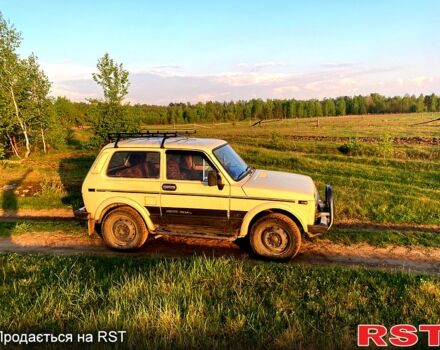 ВАЗ Нива, объемом двигателя 1.6 л и пробегом 75 тыс. км за 1800 $, фото 11 на Automoto.ua