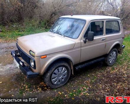 ВАЗ Нива, объемом двигателя 1.3 л и пробегом 300 тыс. км за 1500 $, фото 4 на Automoto.ua