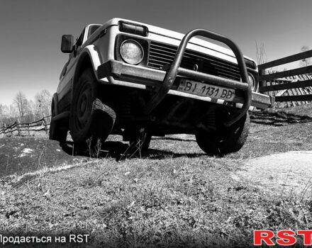 ВАЗ Нива, объемом двигателя 1.6 л и пробегом 75 тыс. км за 1800 $, фото 9 на Automoto.ua