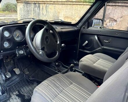 ВАЗ Нива, объемом двигателя 1.6 л и пробегом 250 тыс. км за 5500 $, фото 5 на Automoto.ua