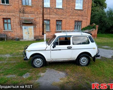 ВАЗ Нива, объемом двигателя 1.6 л и пробегом 100 тыс. км за 1600 $, фото 3 на Automoto.ua