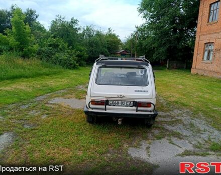 ВАЗ Нива, объемом двигателя 1.6 л и пробегом 100 тыс. км за 1600 $, фото 2 на Automoto.ua