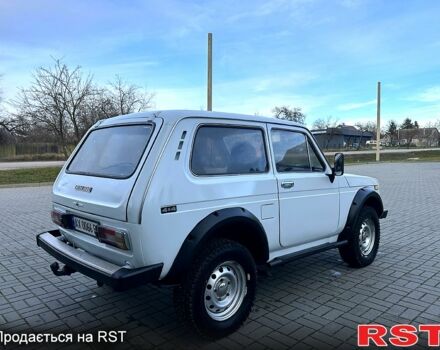 ВАЗ Нива, объемом двигателя 1.6 л и пробегом 100 тыс. км за 2399 $, фото 4 на Automoto.ua