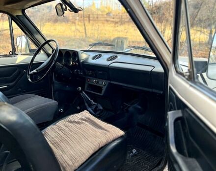 ВАЗ Нива, объемом двигателя 1.7 л и пробегом 140 тыс. км за 1350 $, фото 10 на Automoto.ua