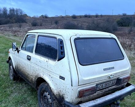 ВАЗ Нива, об'ємом двигуна 1.6 л та пробігом 100 тис. км за 1300 $, фото 2 на Automoto.ua