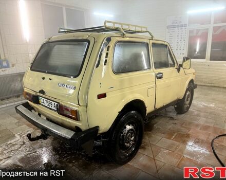 ВАЗ Нива, объемом двигателя 1.7 л и пробегом 200 тыс. км за 900 $, фото 2 на Automoto.ua