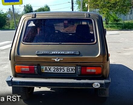 ВАЗ Нива, об'ємом двигуна 1.6 л та пробігом 215 тис. км за 2000 $, фото 2 на Automoto.ua