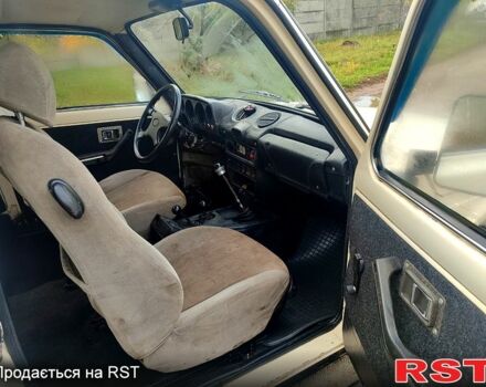 ВАЗ Нива, об'ємом двигуна 1.6 л та пробігом 200 тис. км за 899 $, фото 4 на Automoto.ua