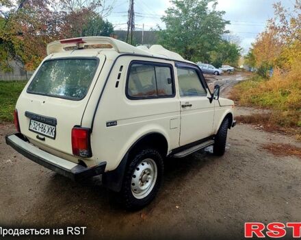ВАЗ Нива, об'ємом двигуна 1.6 л та пробігом 200 тис. км за 899 $, фото 1 на Automoto.ua
