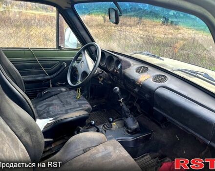 ВАЗ Нива, объемом двигателя 1.6 л и пробегом 230 тыс. км за 850 $, фото 1 на Automoto.ua