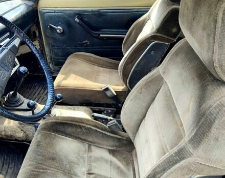 ВАЗ Нива, объемом двигателя 16 л и пробегом 57 тыс. км за 1250 $, фото 11 на Automoto.ua