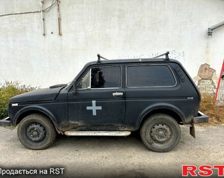 ВАЗ Нива, объемом двигателя 1.7 л и пробегом 200 тыс. км за 1050 $, фото 1 на Automoto.ua