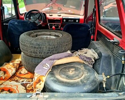 ВАЗ Нива, объемом двигателя 1.6 л и пробегом 0 тыс. км за 1300 $, фото 4 на Automoto.ua