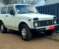 ВАЗ Нива, объемом двигателя 1.7 л и пробегом 100 тыс. км за 2400 $, фото 1 на Automoto.ua