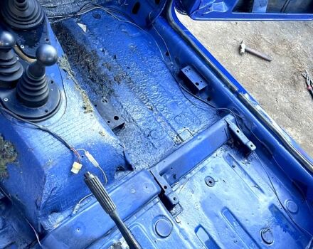 ВАЗ Нива, объемом двигателя 1.7 л и пробегом 71 тыс. км за 4500 $, фото 11 на Automoto.ua