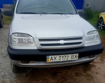 ВАЗ Нива 2005 у Краснокутске на Automoto.ua ВАЗ Нива, об'ємом двигуна 1.7 л та пробігом 0 тис. км за 3500 $, фото 3 на Automoto.ua